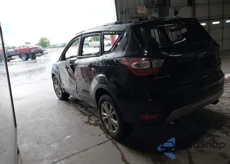 2018 Ford Escape Se из США, поврежденный, VIN 1FMCU9GD5JUC31920